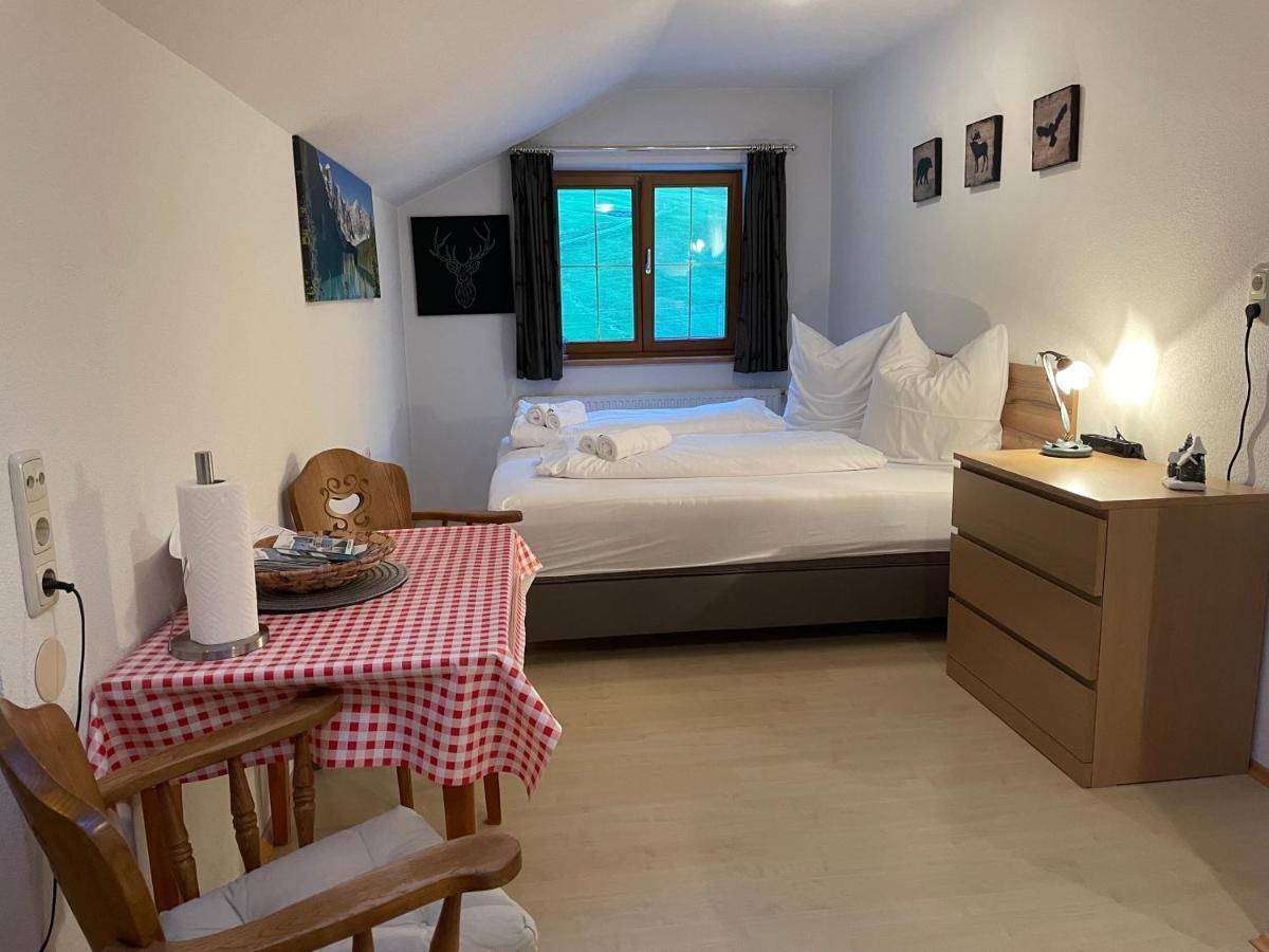 Appartments Krone Bichlbach Quarto foto