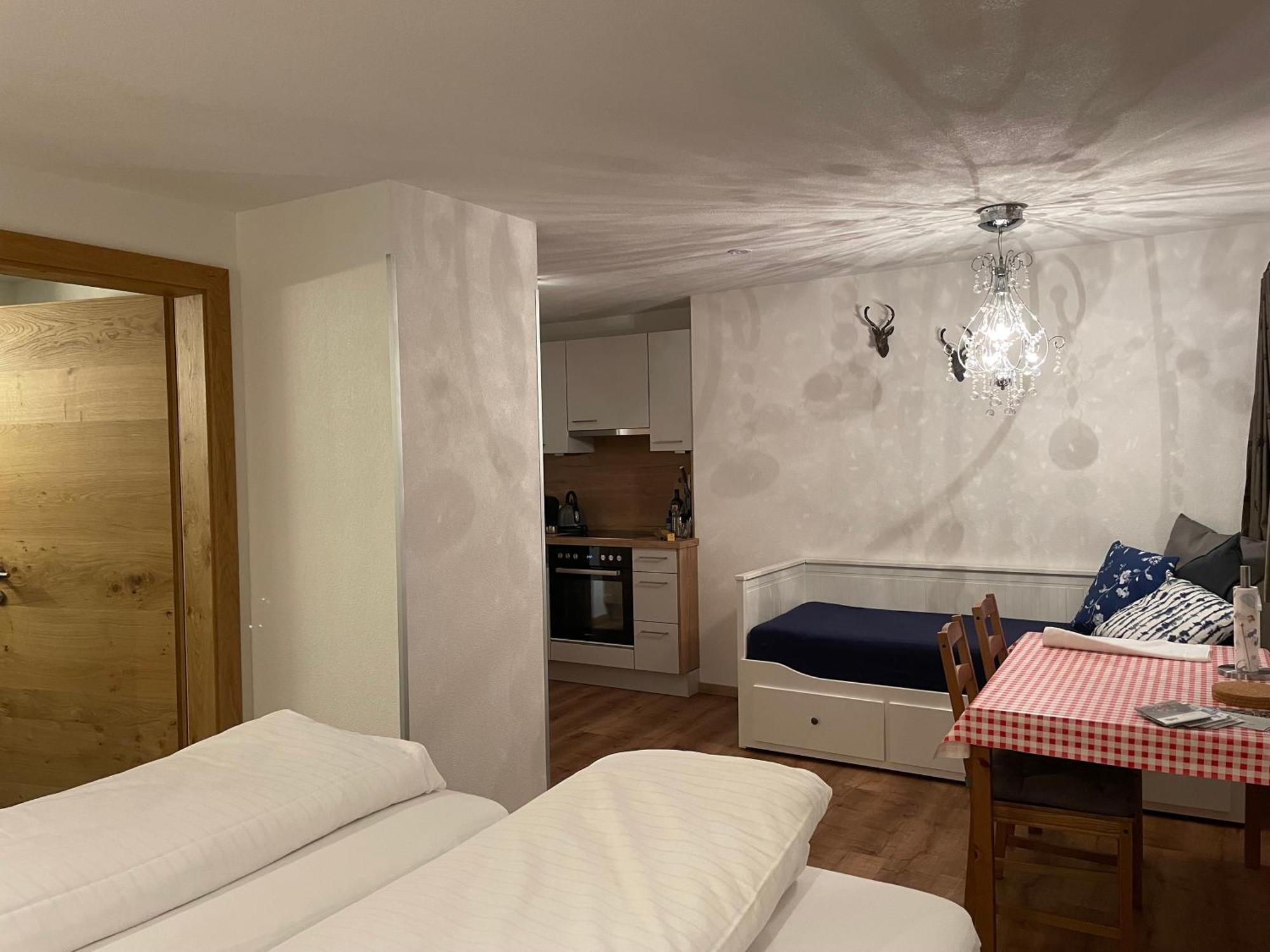 Appartments Krone Bichlbach Quarto foto