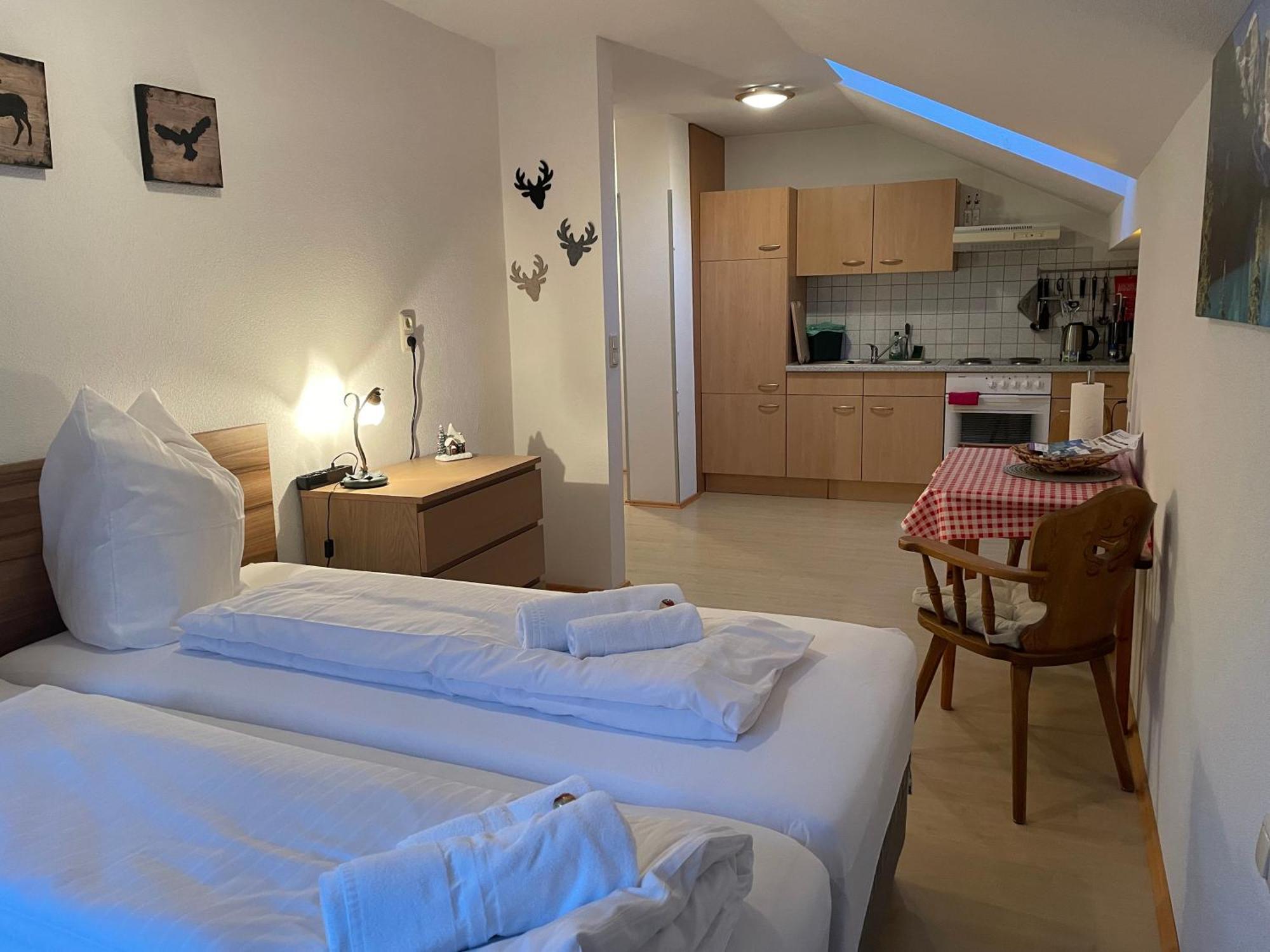 Appartments Krone Bichlbach Quarto foto